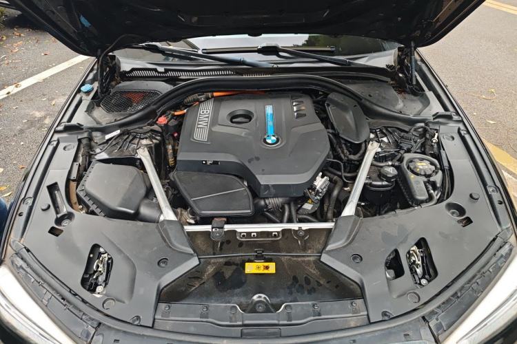 Used BMW 5 Series New Energy 2019 Updated Version 530Le Luxury Package Engine Bay