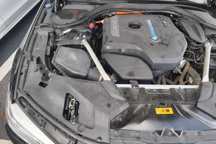 Used BMW 5 Series New Energy 2019 530Le Luxury Package Engine Bay Right