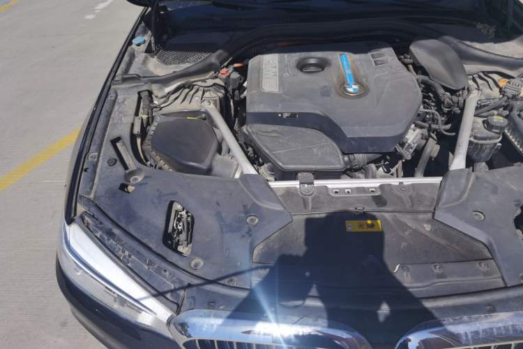 Used BMW 5 Series New Energy 2019 Updated Version 530Le Luxury Package Engine Bay Right