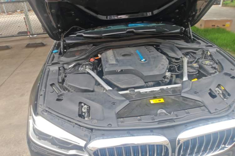 Used BMW 5 Series New Energy 2019 Updated Version 530Le Luxury Package Engine Bay Right
