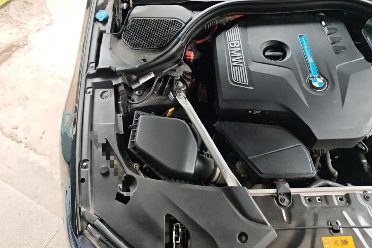 Used BMW 5 Series New Energy 2019 530Le Pioneer Edition Engine Bay Right