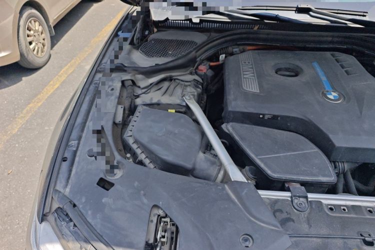 Used BMW 5 Series New Energy 2019 530Le Luxury Package Engine Bay Right