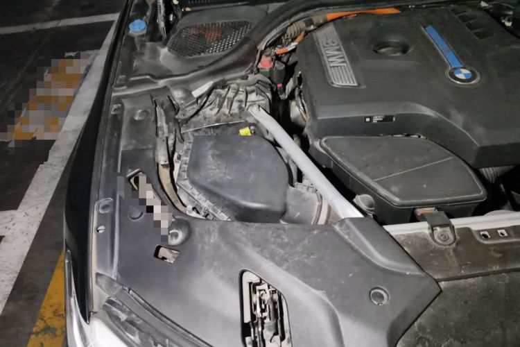 Used BMW 5 Series New Energy 2019 Updated 530Le Pioneer Edition Engine Bay Right
