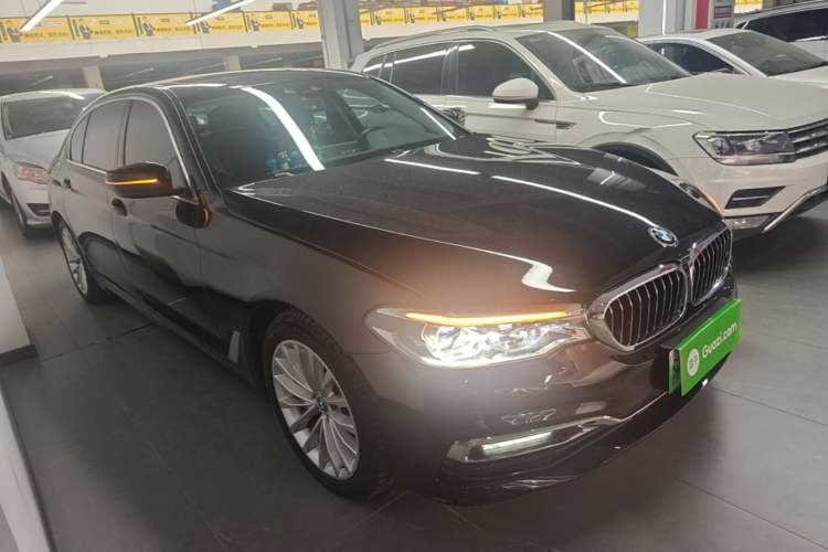 Used BMW 5 Series New Energy 2019 530Le Luxury Package Exterior 1