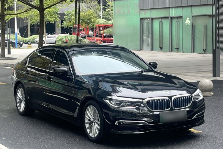 Used BMW 5 Series New Energy 2019 530Le Pioneer Edition Exterior 3
