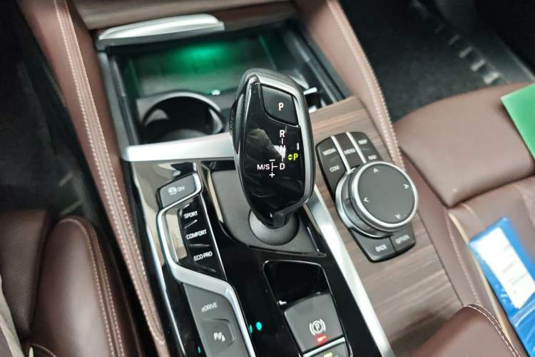 Used BMW 5 Series New Energy 2019 530Le Pioneer Edition Gear Lever