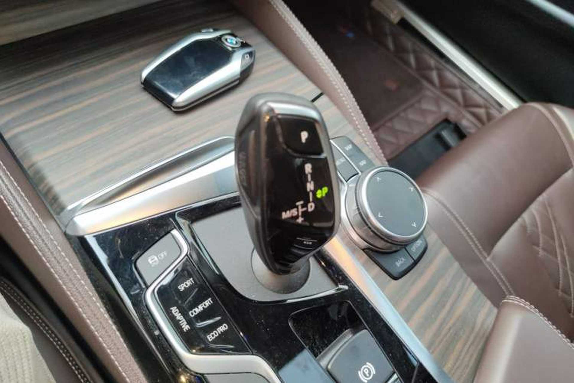 Used BMW 5 Series New Energy 2019 530Le Luxury Package Gear Lever