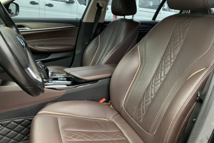 Used BMW 5 Series New Energy 2019 530Le Luxury Package Interior 2