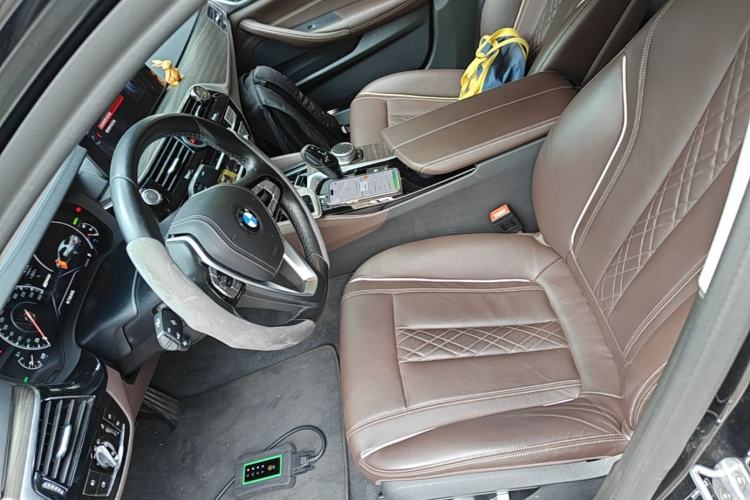 Used BMW 5 Series New Energy 2019 530Le Luxury Package Left Front Seat