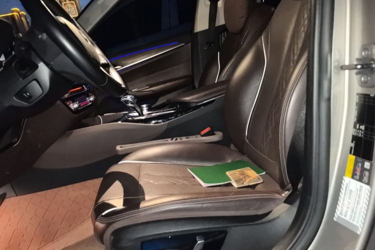 Used BMW 5 Series New Energy 2019 530Le Luxury Package Left Front Seat