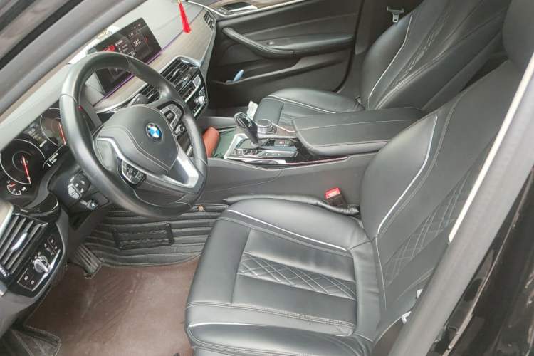 Used BMW 5 Series New Energy 2019 530Le Luxury Package Left Front Seat