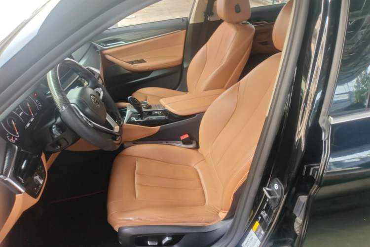 Used BMW 5 Series New Energy 2019 Updated Version 530Le Luxury Package Left Front Seat