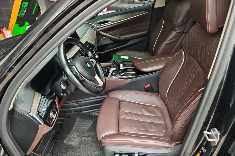 Used BMW 5 Series New Energy 2019 530Le Pioneer Edition Left Front Seat