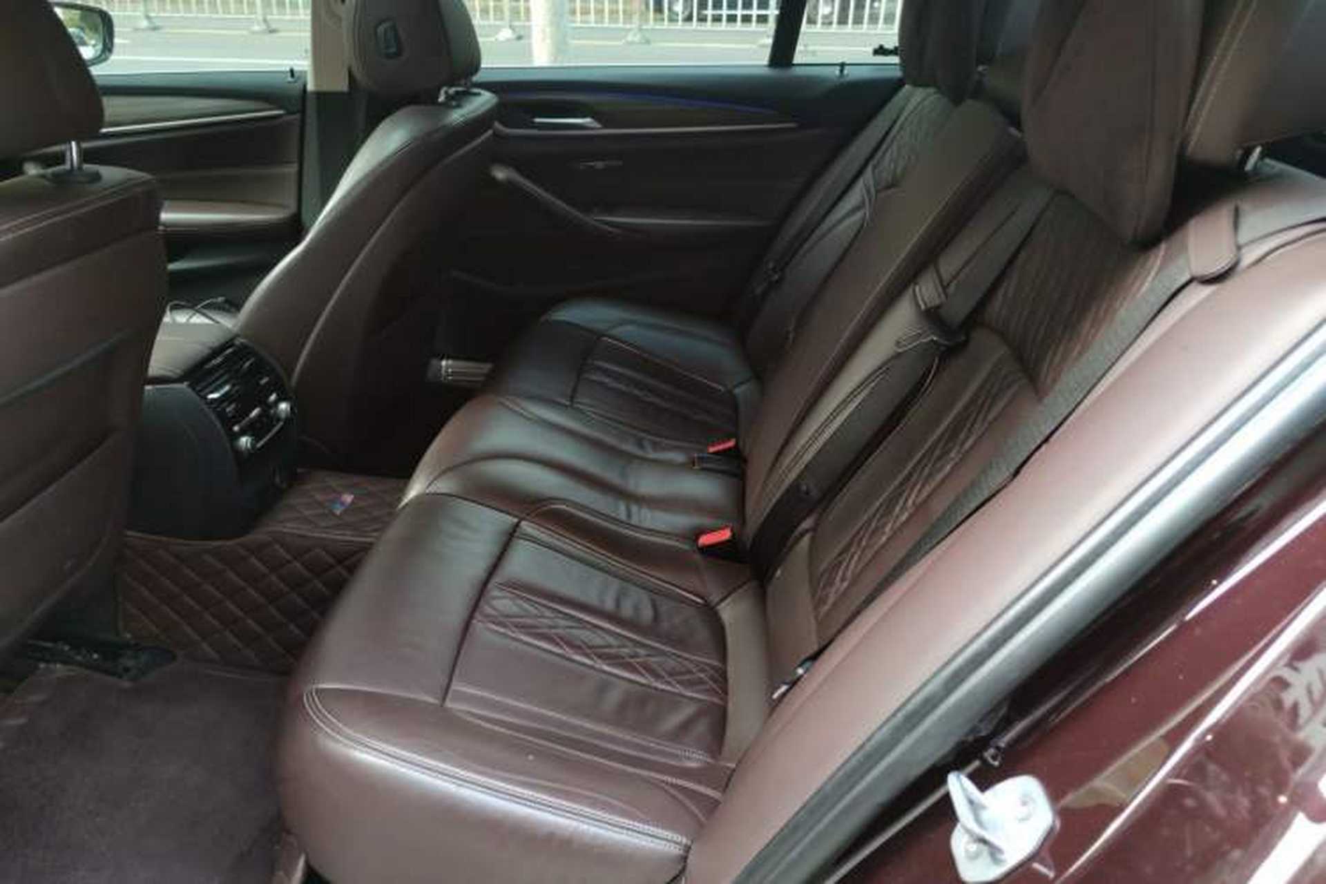 Used BMW 5 Series New Energy 2019 530Le Luxury Package Left Rear Seat
