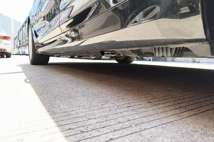 Used BMW 5 Series New Energy 2019 530Le Luxury Package Left Side Sill