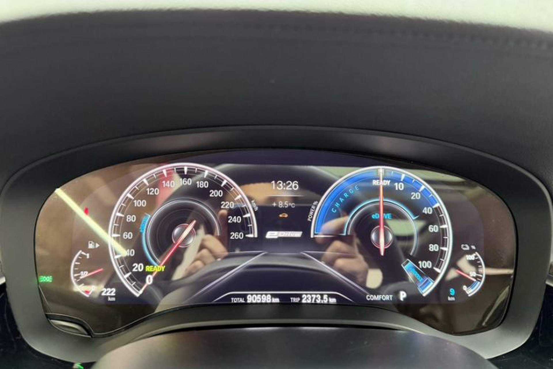 Used BMW 5 Series New Energy 2019 530Le Luxury Package Odometer Close Up