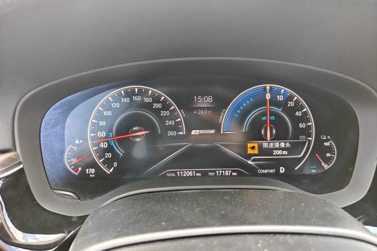 Used BMW 5 Series New Energy 2019 530Le Luxury Package Odometer Close Up