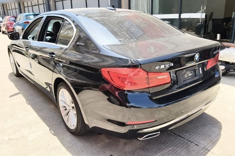 Used BMW 5 Series New Energy 2019 530Le Luxury Package Rear Left 45 Deg