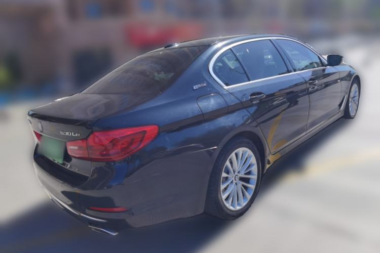 Used BMW 5 Series New Energy 2019 Updated Version 530Le Luxury Package Rear Right 45 Deg