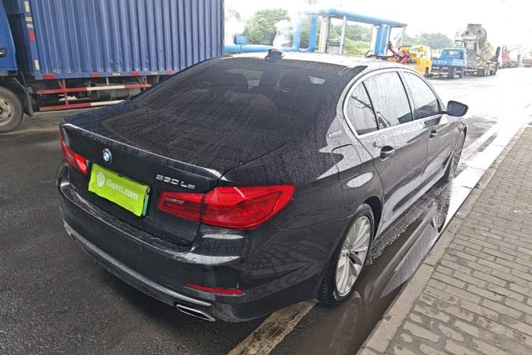 Used BMW 5 Series New Energy 2019 Updated Version 530Le Luxury Package Rear Right 45 Deg