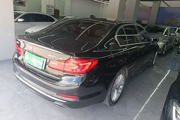 Used BMW 5 Series New Energy 2019 Updated 530Le Pioneer Edition Rear Right 45 Deg