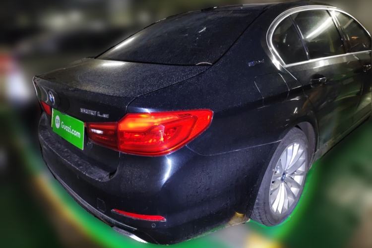 Used BMW 5 Series New Energy 2019 530Le Pioneer Edition Rear Right 45 Deg