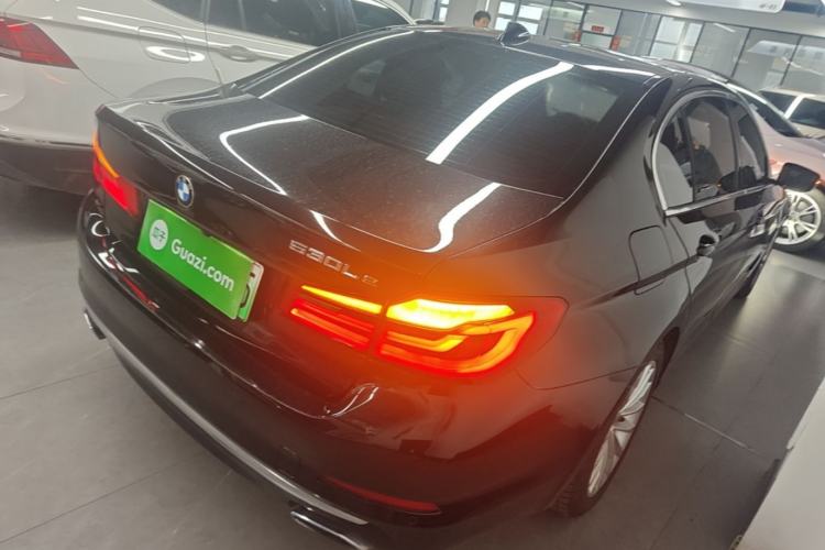 Used BMW 5 Series New Energy 2019 530Le Luxury Package Rear Right 45 Deg