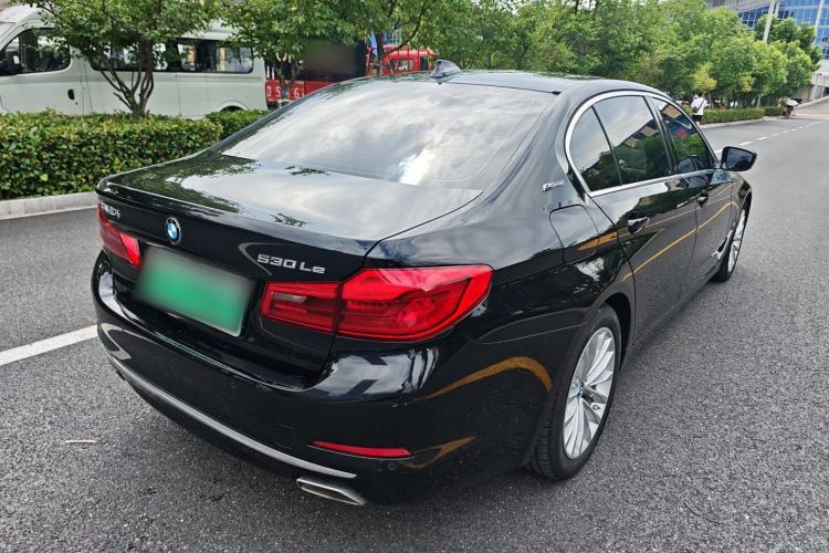 Used BMW 5 Series New Energy 2019 Updated Version 530Le Luxury Package Rear Right 45 Deg