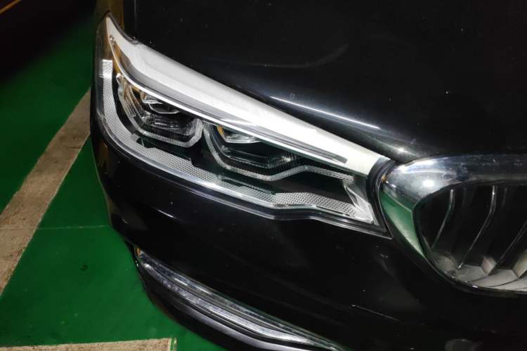Used BMW 5 Series New Energy 2019 530Le Pioneer Edition Right Front Headlight