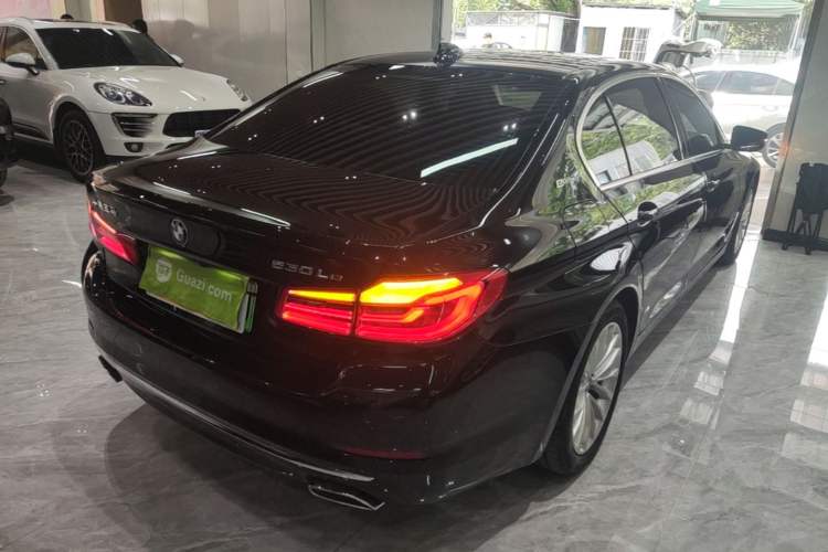 Used BMW 5 Series New Energy 2019 530Le Luxury Package Right Rear Taillight