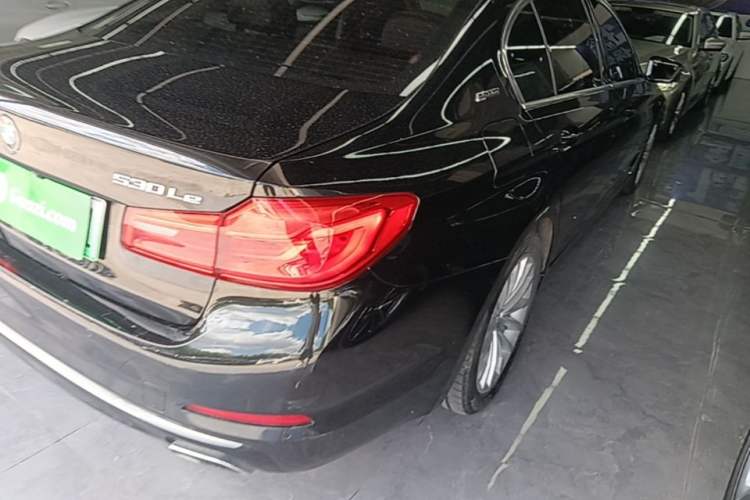 Used BMW 5 Series New Energy 2019 Updated 530Le Pioneer Edition Right Rear Taillight