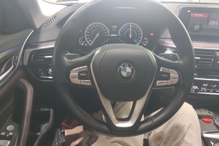 Used BMW 5 Series New Energy 2019 530Le Luxury Package Steering Wheel