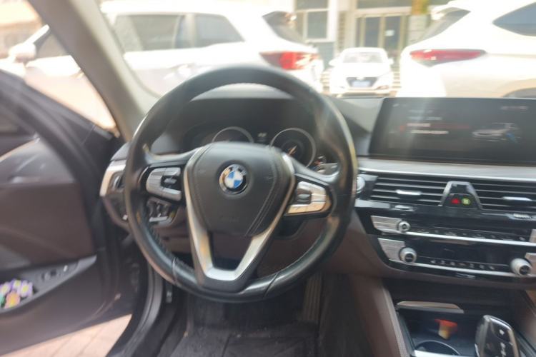 Used BMW 5 Series New Energy 2019 530Le Luxury Package Steering Wheel