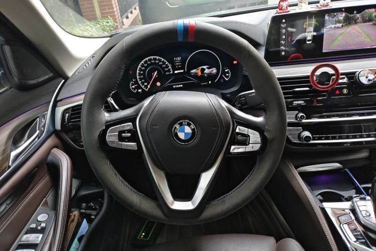 Used BMW 5 Series New Energy 2019 Updated 530Le Pioneer Edition Steering Wheel