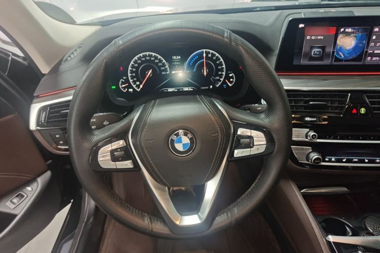 Used BMW 5 Series New Energy 2019 530Le Luxury Package Steering Wheel
