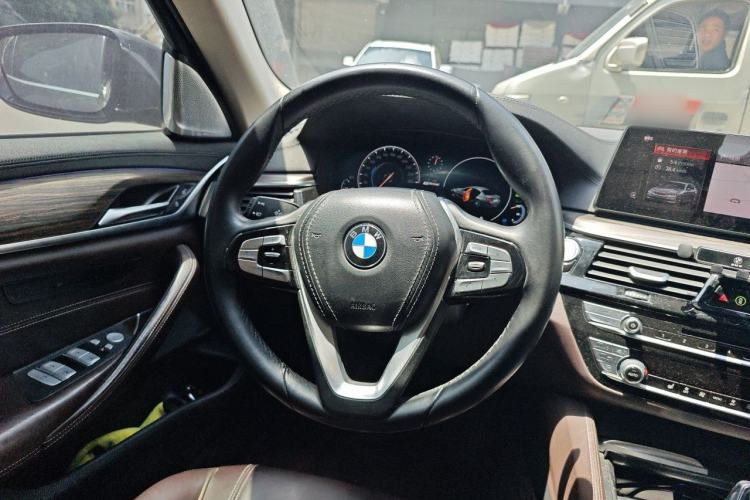 Used BMW 5 Series New Energy 2019 530Le Luxury Package Steering Wheel