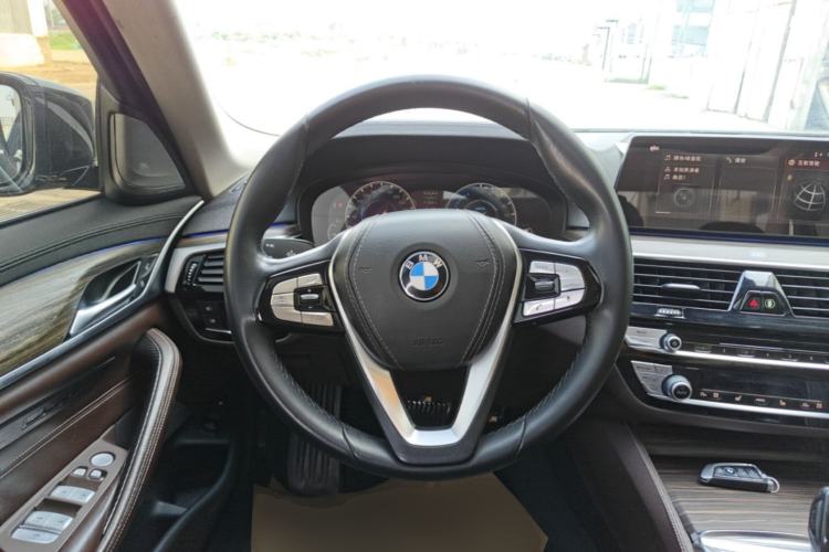 Used BMW 5 Series New Energy 2019 530Le Luxury Package Steering Wheel