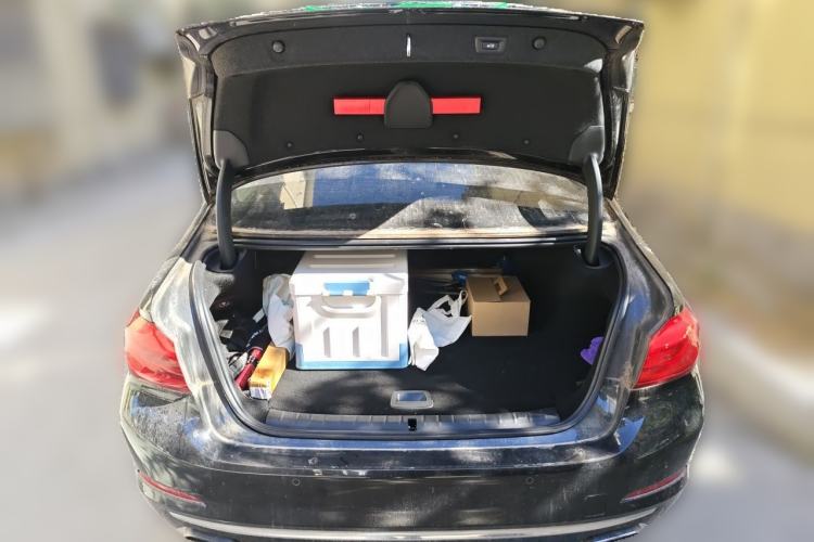 Used BMW 5 Series New Energy 2019 530Le Luxury Package Trunk