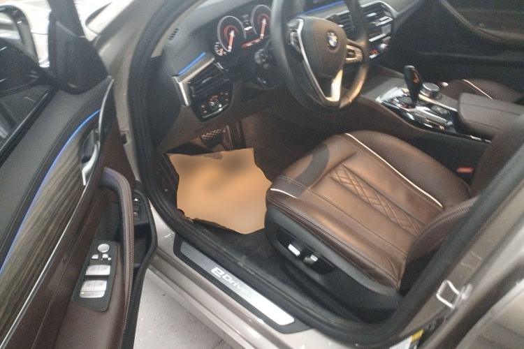 Used BMW 5 Series New Energy 2019 530Le Luxury Package Driver Seat