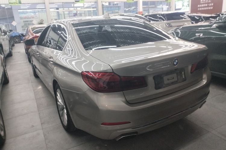 Used BMW 5 Series New Energy 2019 530Le Luxury Package Rear Left 45 Deg