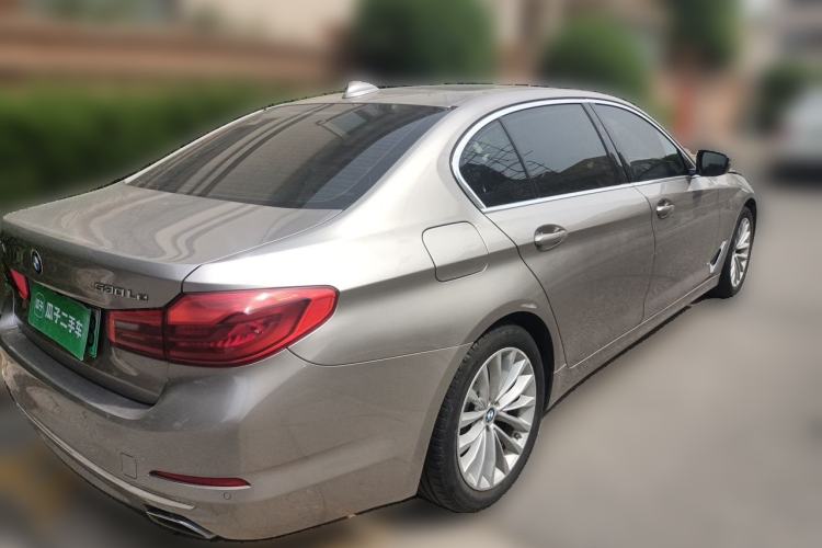 Used BMW 5 Series New Energy 2019 Updated Version 530Le Luxury Package Rear Right 45 Deg