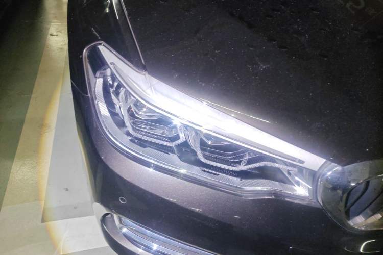 Used BMW 5 Series New Energy 2019 530Le Luxury Package Right Front Headlight