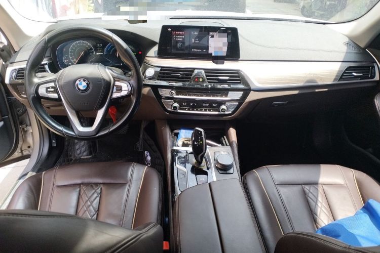 Used BMW 5 Series New Energy 2019 Updated Version 530Le Luxury Package Center Console