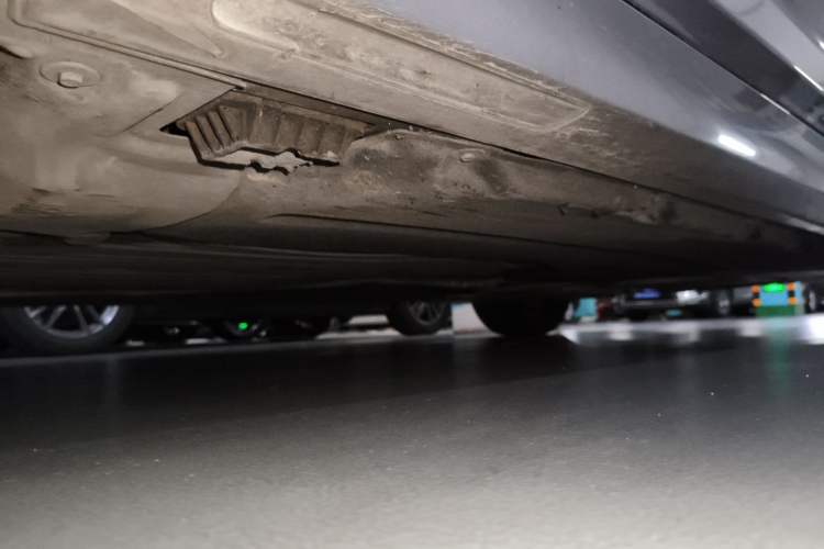 Used BMW 5 Series New Energy 2019 Updated Version 530Le Luxury Package Chassis Front Left