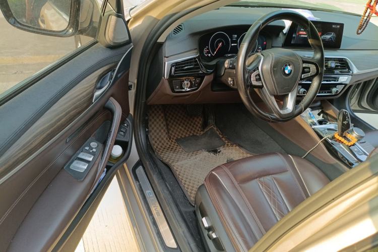 Used BMW 5 Series New Energy 2019 Updated Version 530Le Luxury Package Driver Seat