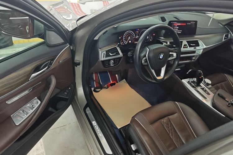 Used BMW 5 Series New Energy 2019 Updated Version 530Le Luxury Package Driver Seat