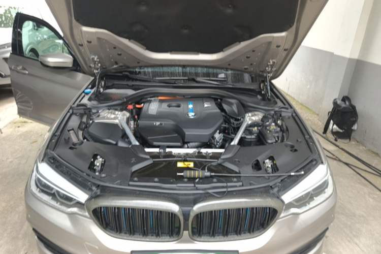 Used BMW 5 Series New Energy 2019 530Le Luxury Package Engine Bay
