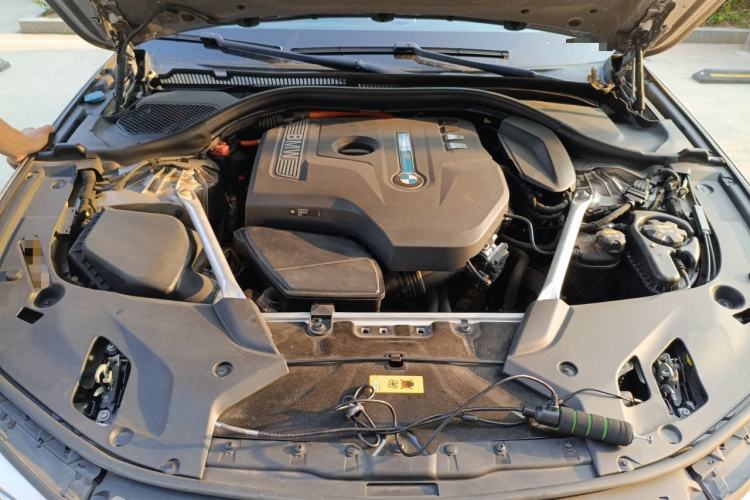Used BMW 5 Series New Energy 2019 Updated Version 530Le Luxury Package Engine Bay