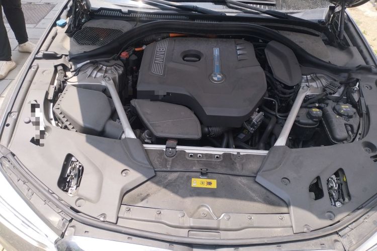 Used BMW 5 Series New Energy 2019 Updated Version 530Le Luxury Package Engine Bay