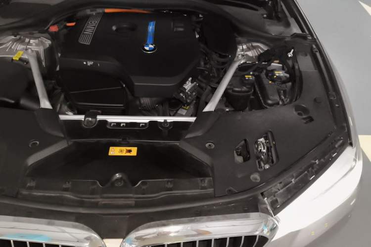 Used BMW 5 Series New Energy 2019 Updated Version 530Le Luxury Package Engine Bay Left